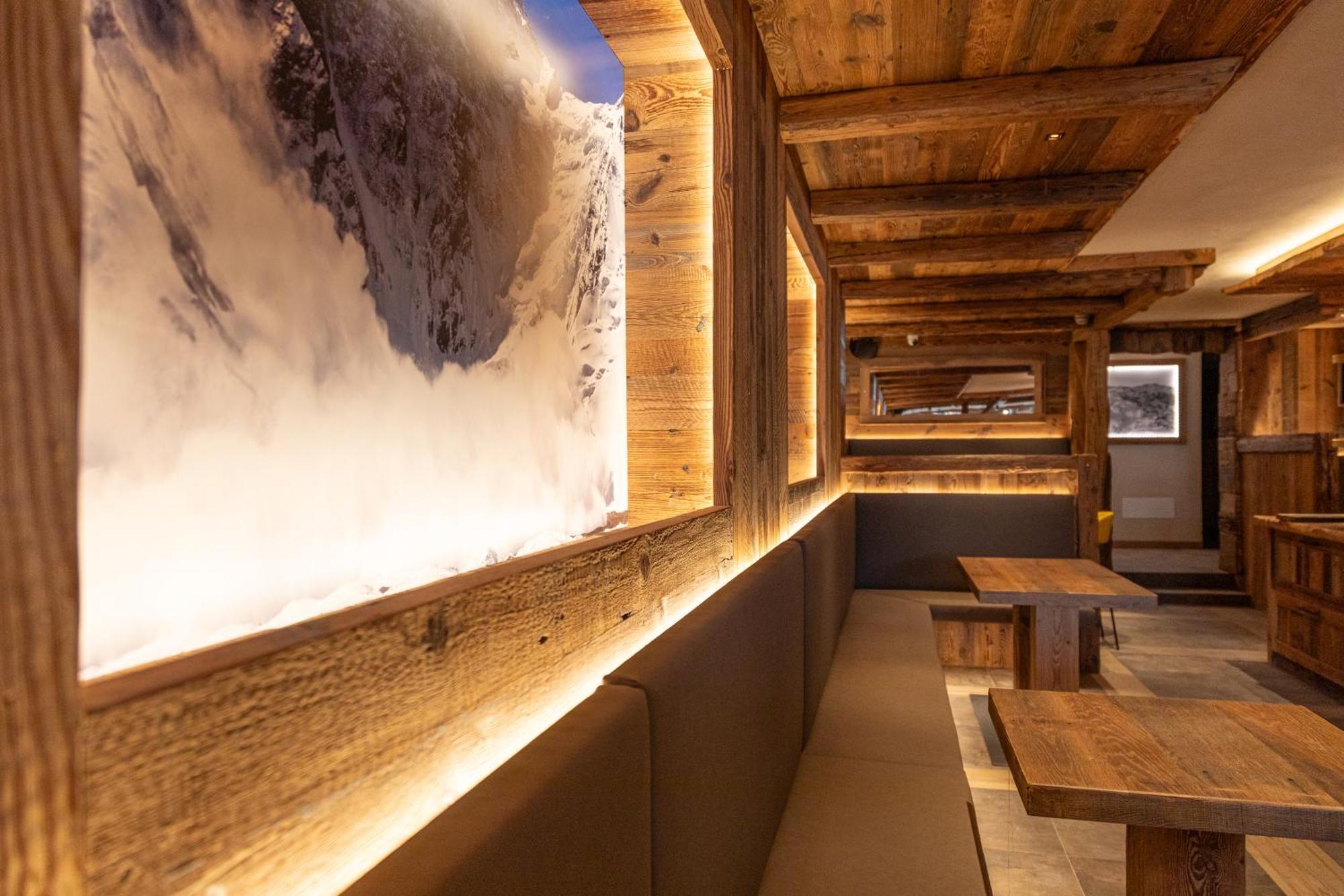 Avalanche - Alpine Boutique Hotel Oulx Eksteriør billede